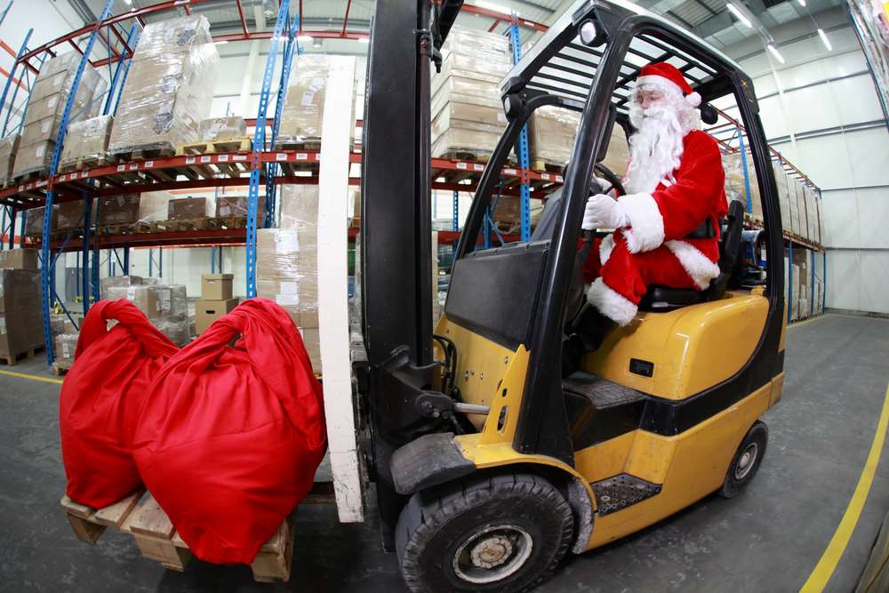 The First Stores to Deliver on Christmas Day Will Have Themselves a Very Merry £1bn Christmas, Says ParcelHero